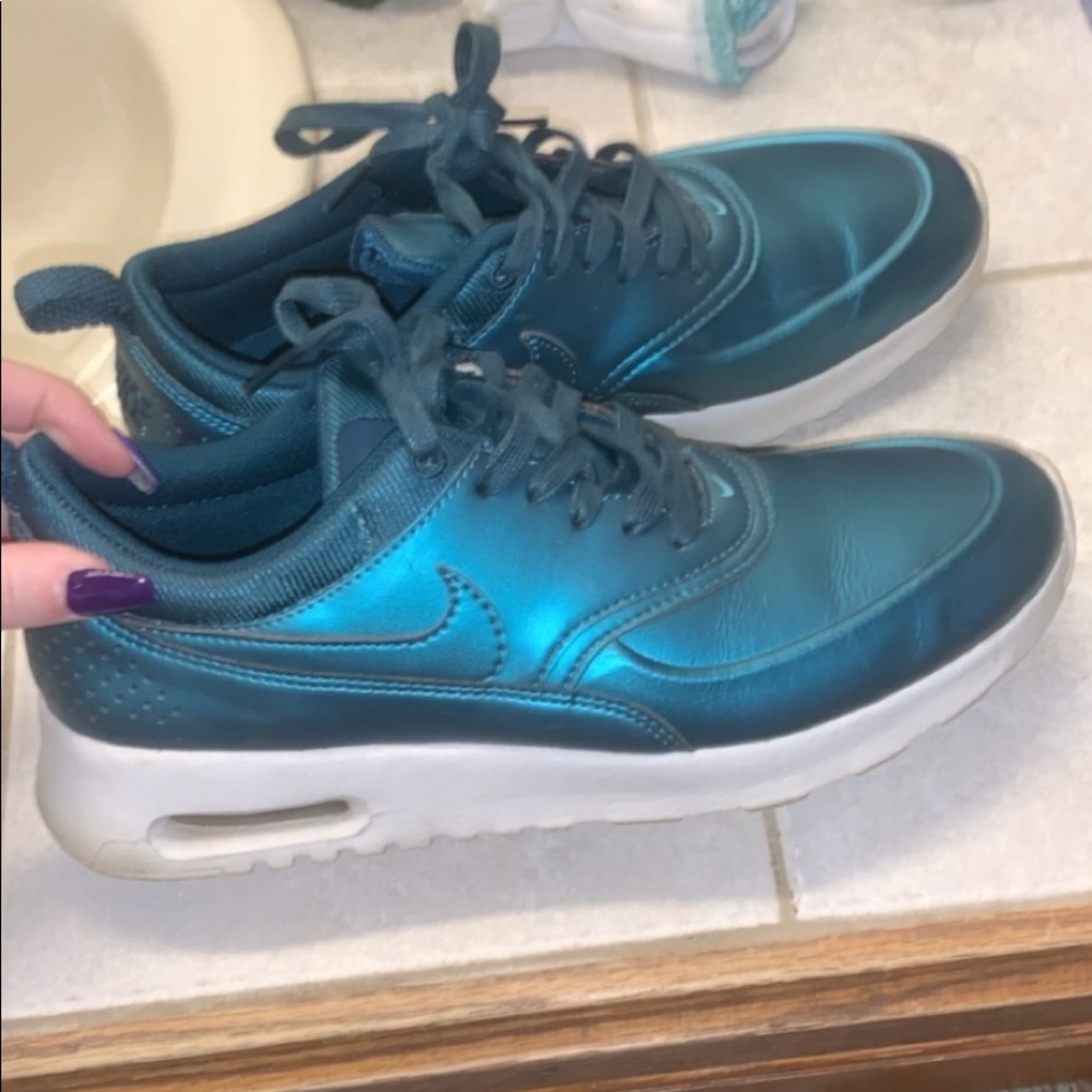 Nike shoes